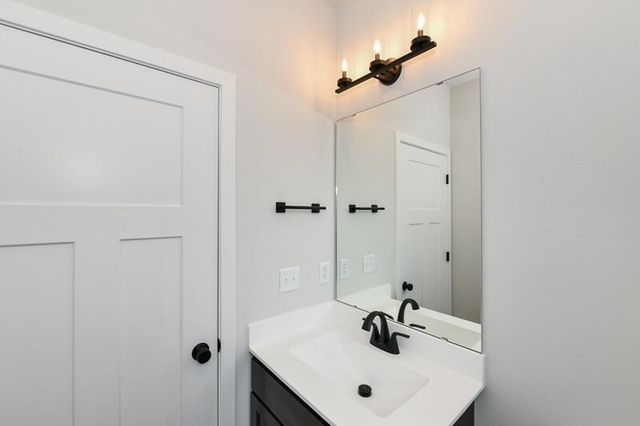 9546 S Bergamont DRIVE, Franklin, WI 53132