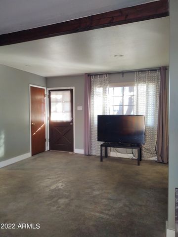 1400 W GENEVA Drive, Tempe, AZ 85282