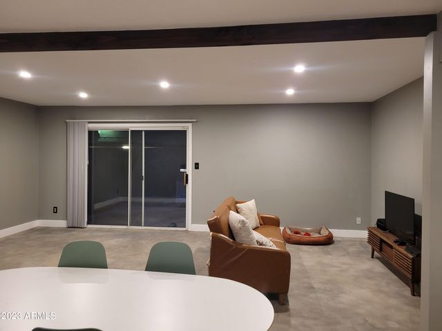 1400 W GENEVA Drive, Tempe, AZ 85282