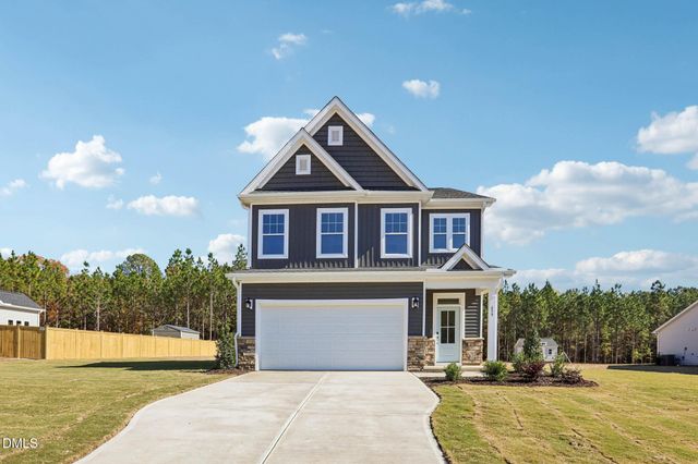 108 Knotts Loop, Lillington, NC 27546