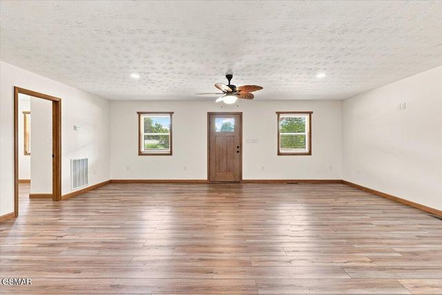 901 Nibor Way, Newport, TN 37821