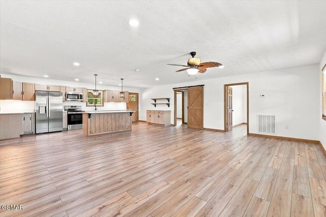 901 Nibor Way, Newport, TN 37821