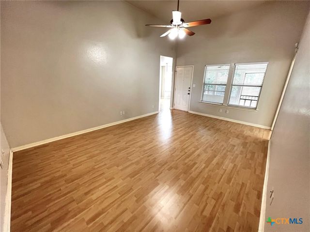 803 Sable Trail Ct, Round Rock, TX 78664