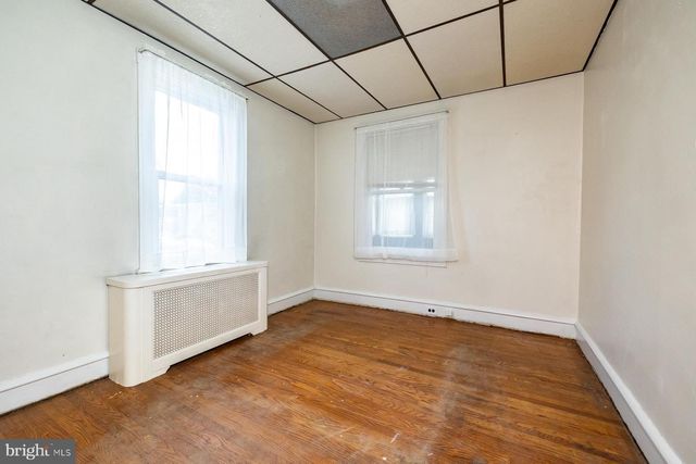901 POWELL ST, Gloucester City, NJ 08030