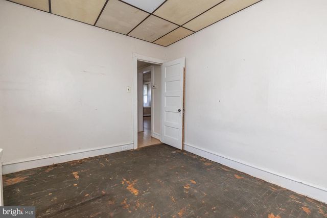 901 POWELL ST, Gloucester City, NJ 08030