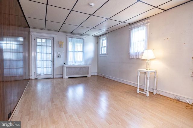 901 POWELL ST, Gloucester City, NJ 08030