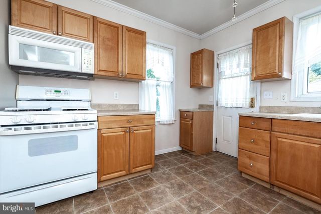 901 POWELL ST, Gloucester City, NJ 08030