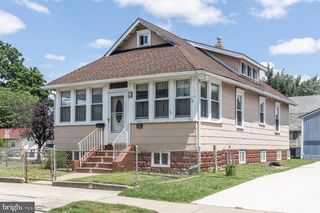 901 POWELL ST, Gloucester City, NJ 08030