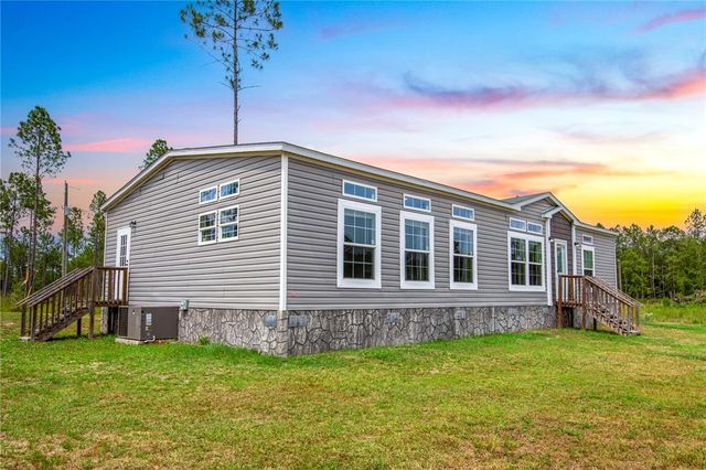 11230 SW 106TH AVENUE, Hampton, FL 32044