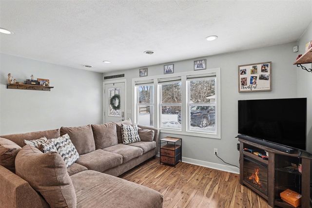 230 Silver Street, Battle Creek, MI 49014