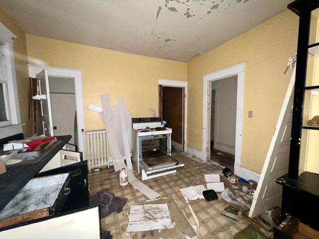 233 N Edward Street, Decatur, IL 62522