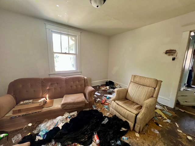 233 N Edward Street, Decatur, IL 62522