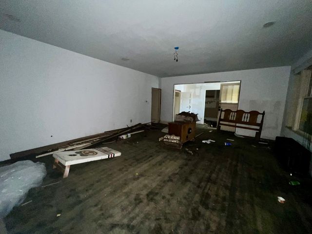 233 N Edward Street, Decatur, IL 62522