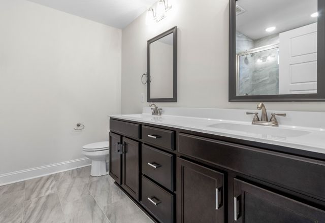 2628 Rafiki Dr, Clarksville, TN 37042