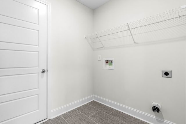 2628 Rafiki Dr, Clarksville, TN 37042