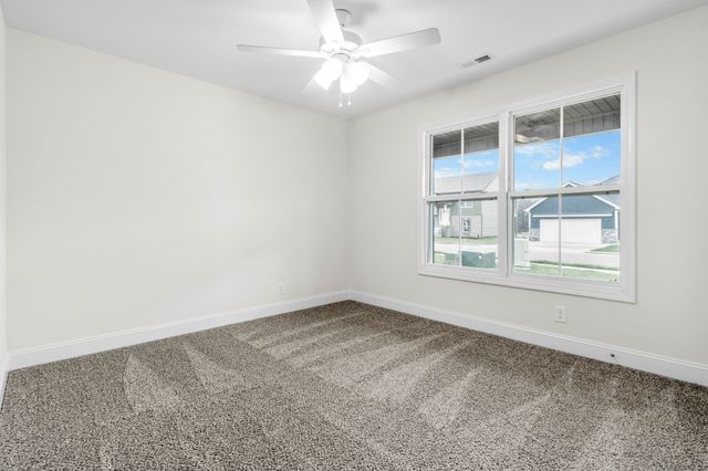 2628 Rafiki Dr, Clarksville, TN 37042