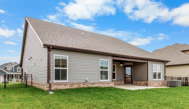 2628 Rafiki Dr, Clarksville, TN 37042