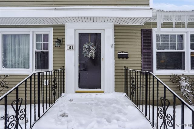 151 Calvert Boulevard, Tonawanda, NY 14150