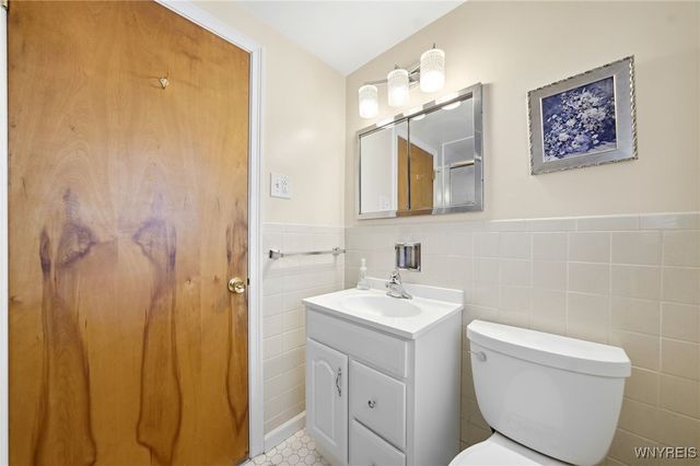 151 Calvert Boulevard, Tonawanda, NY 14150