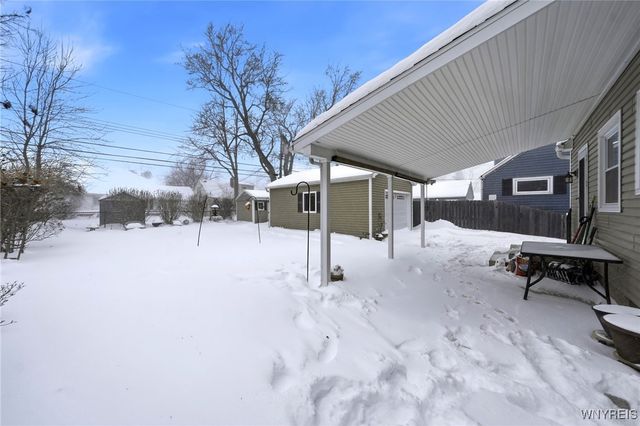 151 Calvert Boulevard, Tonawanda, NY 14150