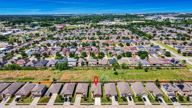 11647 Rosewood Forest Court, Houston, TX 77038