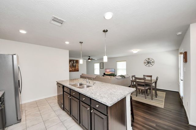 11647 Rosewood Forest Court, Houston, TX 77038