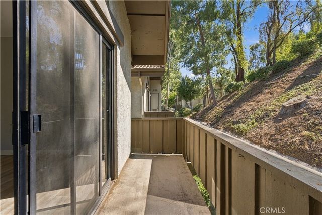 22719 Lakeway 402, Diamond Bar, CA 91765