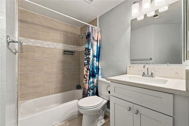 22719 Lakeway 402, Diamond Bar, CA 91765