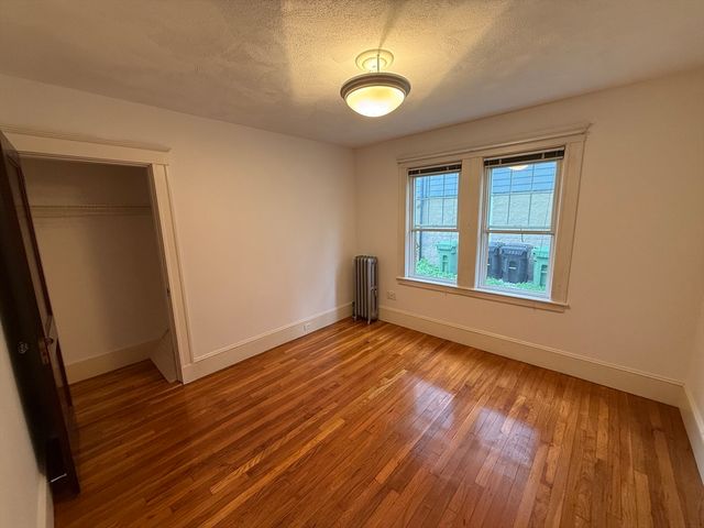 68 Templeton Parkway 68, Watertown, MA 02472