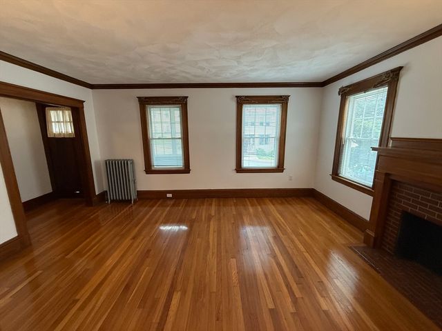 68 Templeton Parkway 68, Watertown, MA 02472