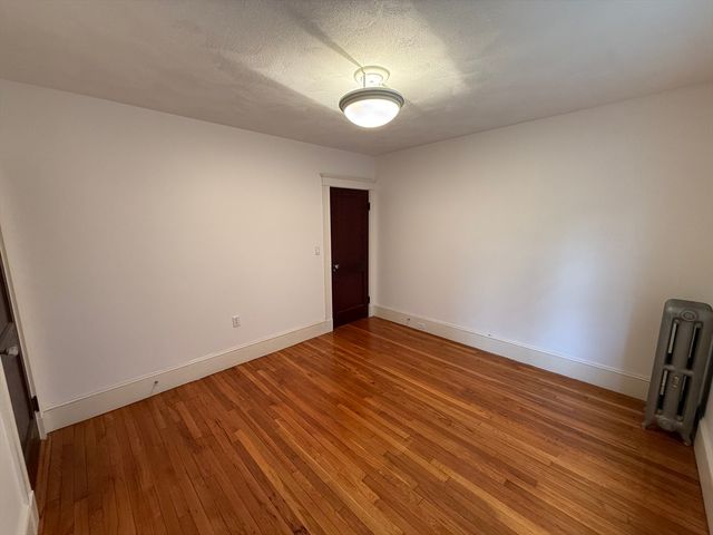 68 Templeton Parkway 68, Watertown, MA 02472