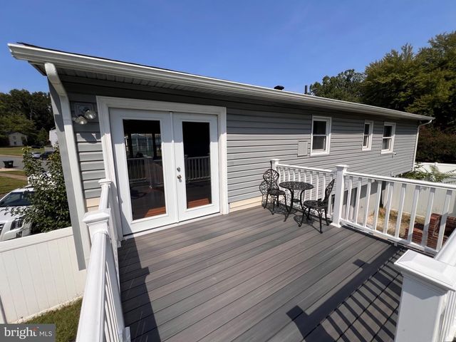 13406 NICKLESON DR, Woodbridge, VA 22193