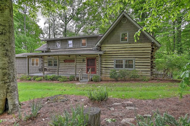 11066 Mount Calm Drive, Glade Spring, VA 24340