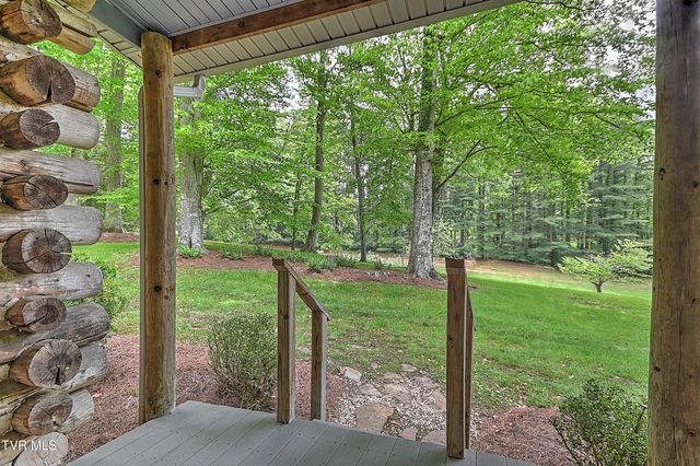 11066 Mount Calm Drive, Glade Spring, VA 24340