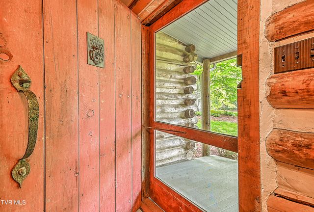 11066 Mount Calm Drive, Glade Spring, VA 24340