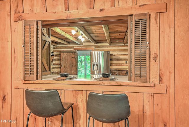 11066 Mount Calm Drive, Glade Spring, VA 24340