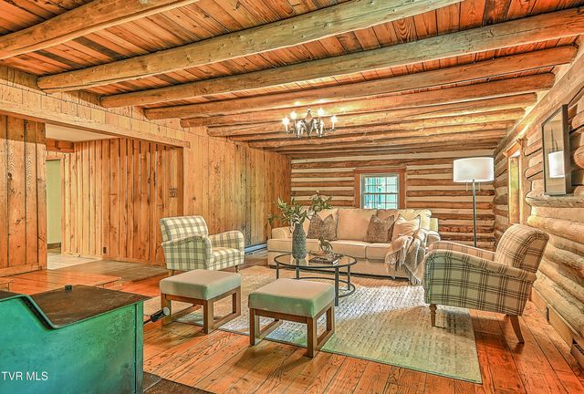 11066 Mount Calm Drive, Glade Spring, VA 24340