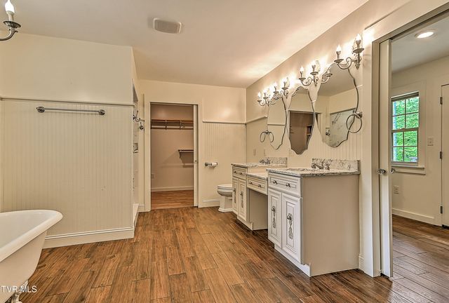 11066 Mount Calm Drive, Glade Spring, VA 24340