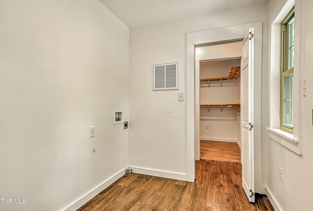 11066 Mount Calm Drive, Glade Spring, VA 24340