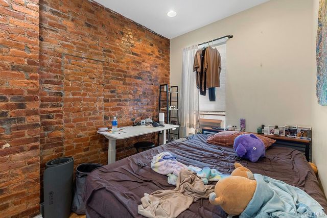 887 Lafayette Avenue, Brooklyn, NY 11221