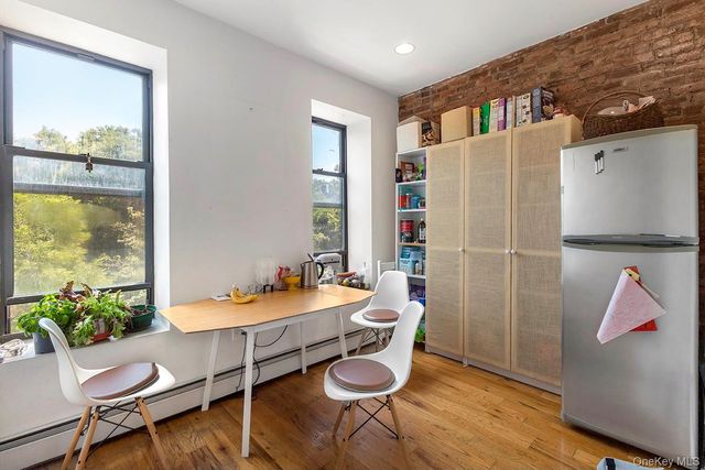 887 Lafayette Avenue, Brooklyn, NY 11221