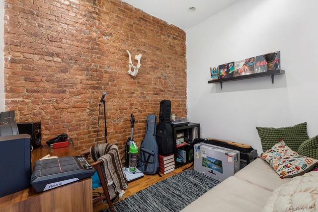 887 Lafayette Avenue, Brooklyn, NY 11221