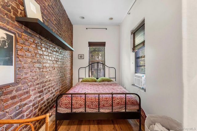 887 Lafayette Avenue, Brooklyn, NY 11221