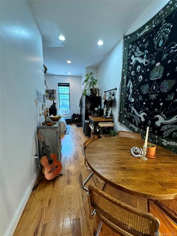 887 Lafayette Avenue, Brooklyn, NY 11221