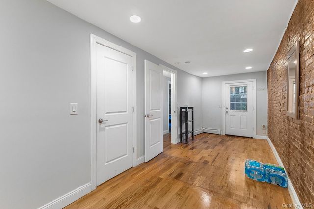 887 Lafayette Avenue, Brooklyn, NY 11221