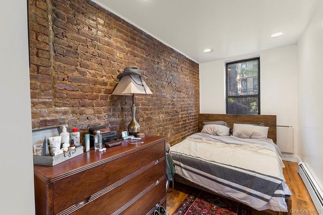 887 Lafayette Avenue, Brooklyn, NY 11221