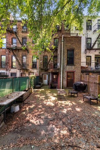 887 Lafayette Avenue, Brooklyn, NY 11221