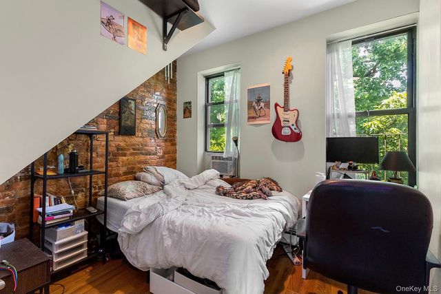 887 Lafayette Avenue, Brooklyn, NY 11221