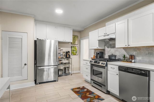 5033 S I Street, Tacoma, WA 98408