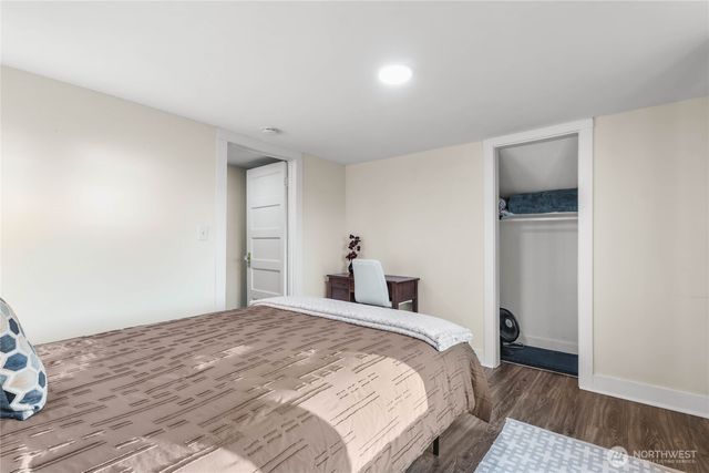 5033 S I Street, Tacoma, WA 98408